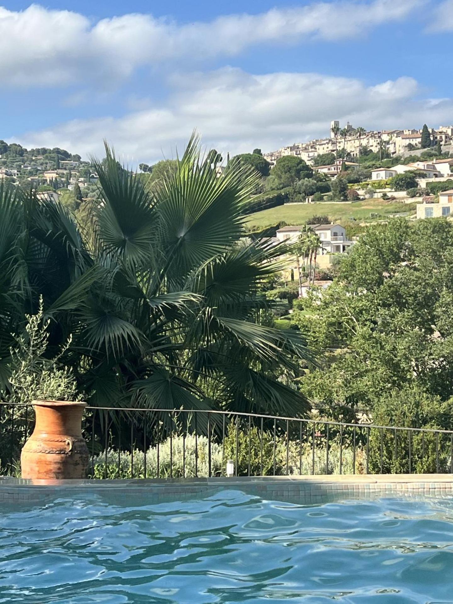 Le Mas Des Amandiers Saint-Paul-de-Vence Buitenkant foto